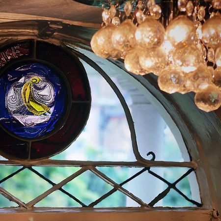 Manor House Of Cheshunt- Historic Villa Екстериор снимка